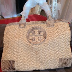 Authentic Tory Burch Handbag♥️